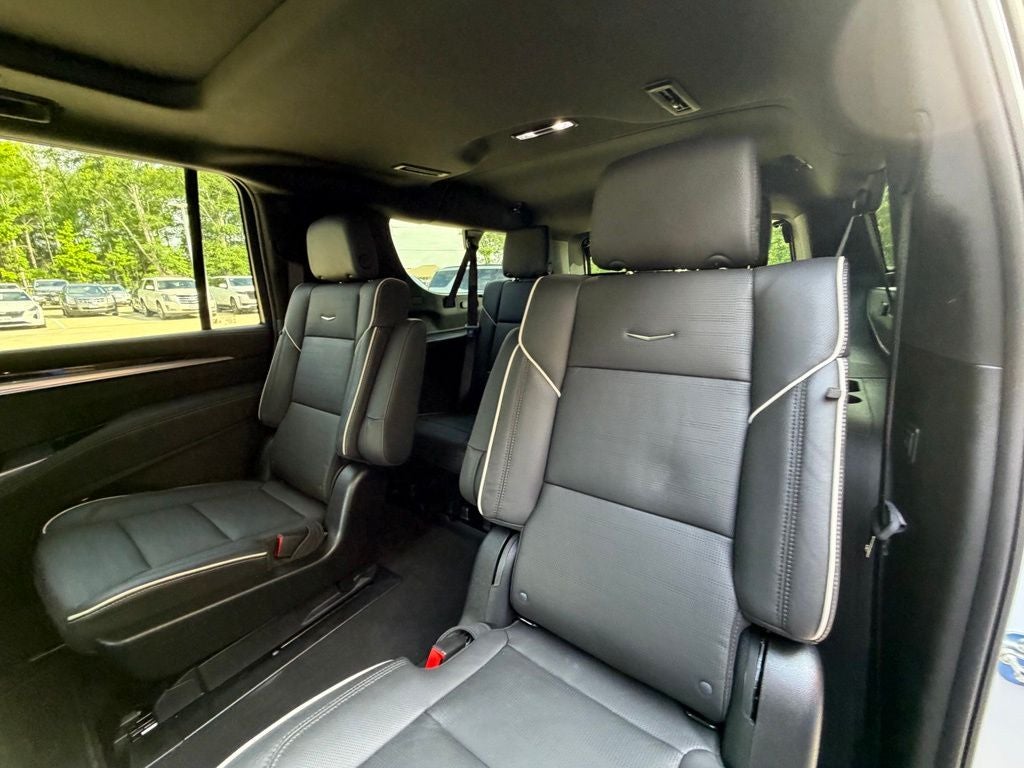 2025 Cadillac Escalade ESV Sport