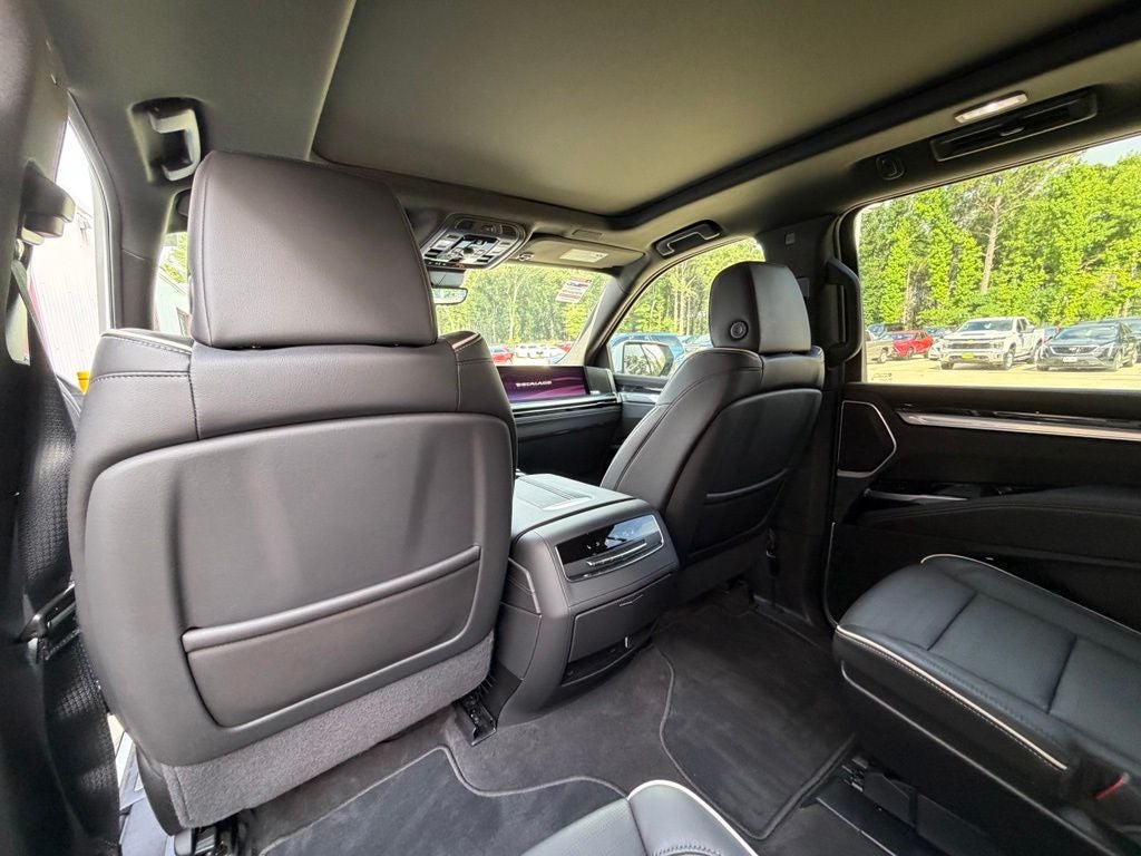 2025 Cadillac Escalade ESV Sport