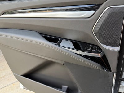 2025 Cadillac Escalade ESV Sport