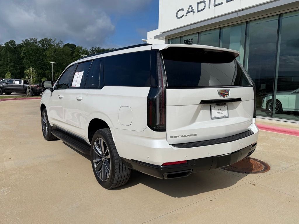 2025 Cadillac Escalade ESV Sport