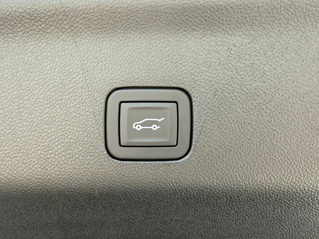 2025 Cadillac Escalade ESV Sport