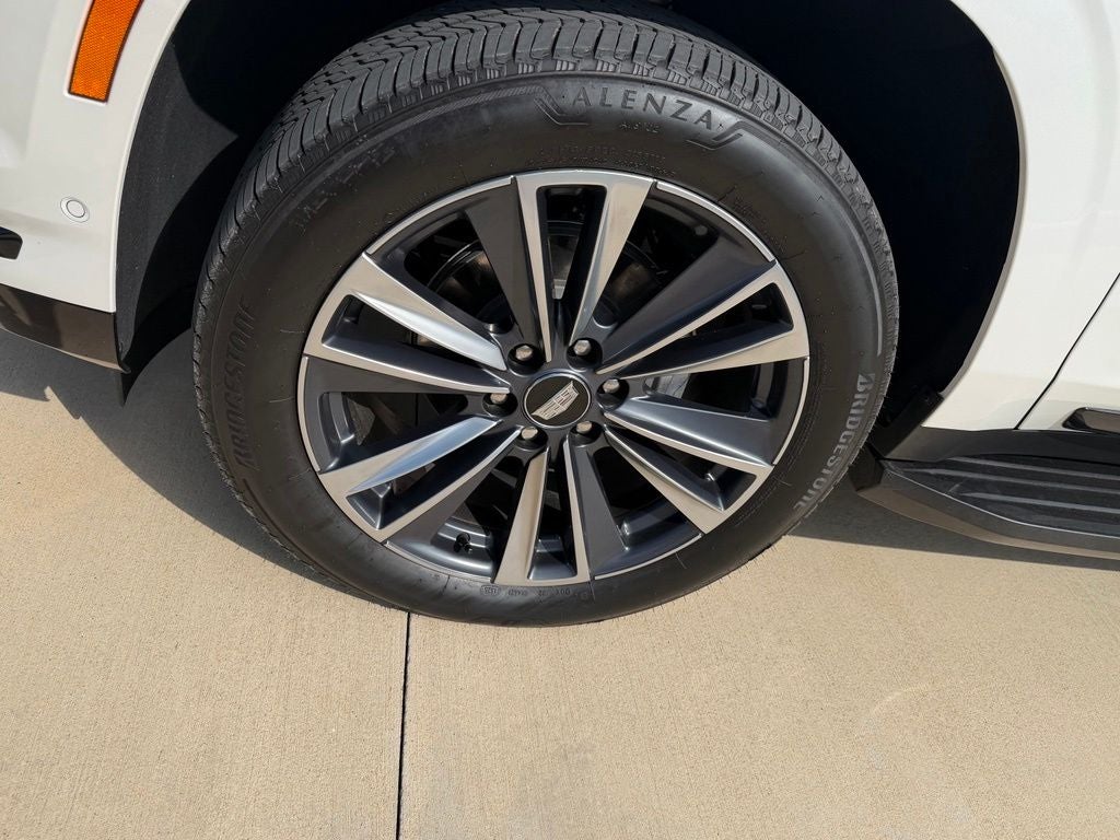 2025 Cadillac Escalade ESV Sport