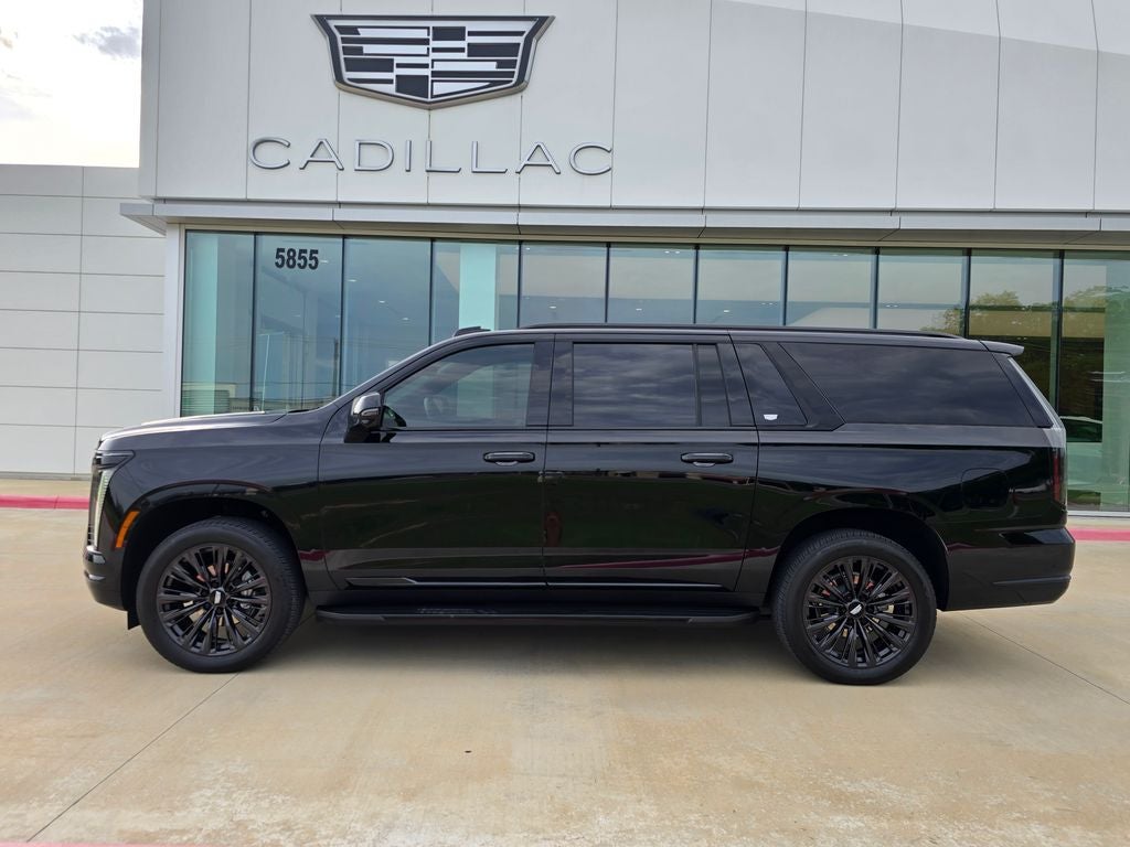 2025 Cadillac Escalade ESV Sport