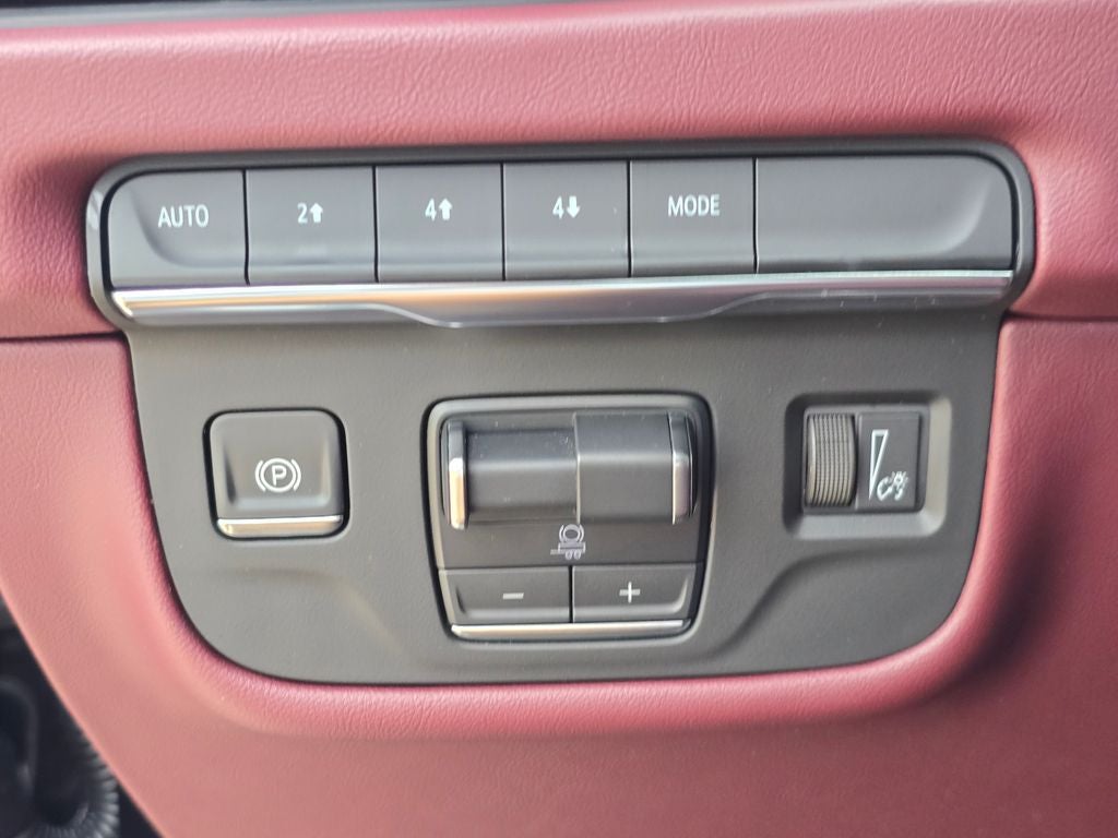 2025 Cadillac Escalade ESV Sport