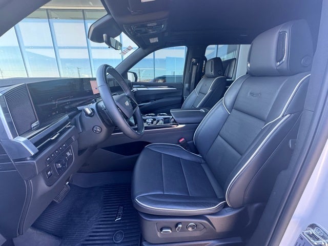 2025 Cadillac Escalade ESV Sport