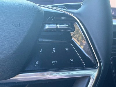 2025 Cadillac Escalade ESV Sport