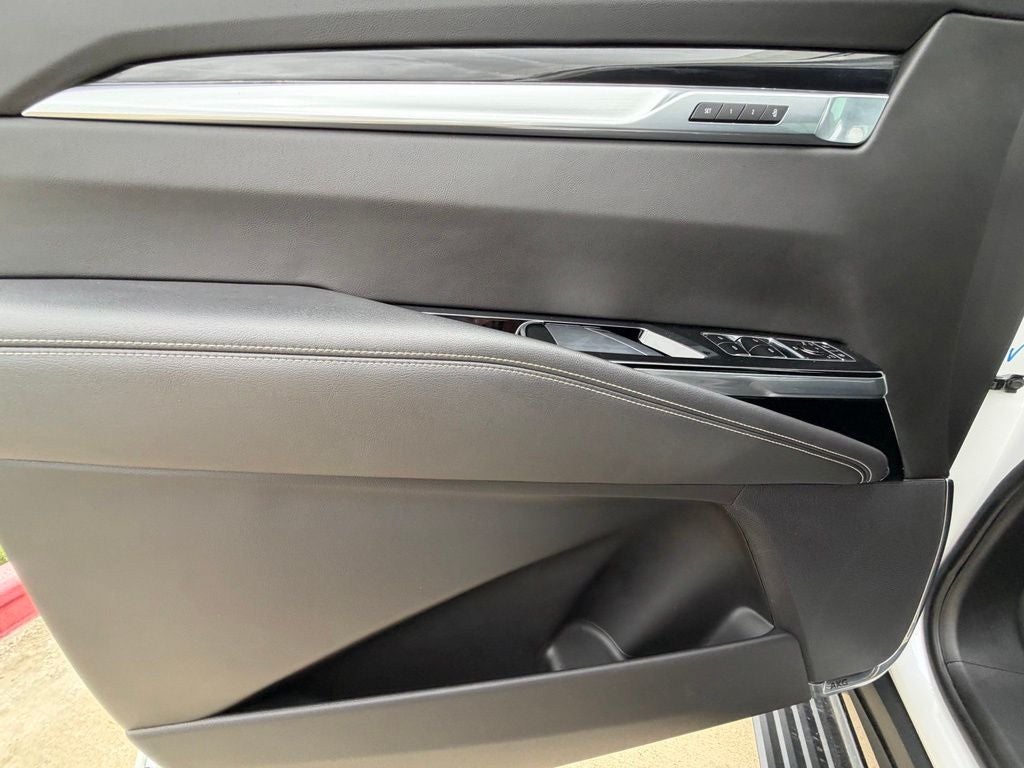 2025 Cadillac Escalade ESV Sport