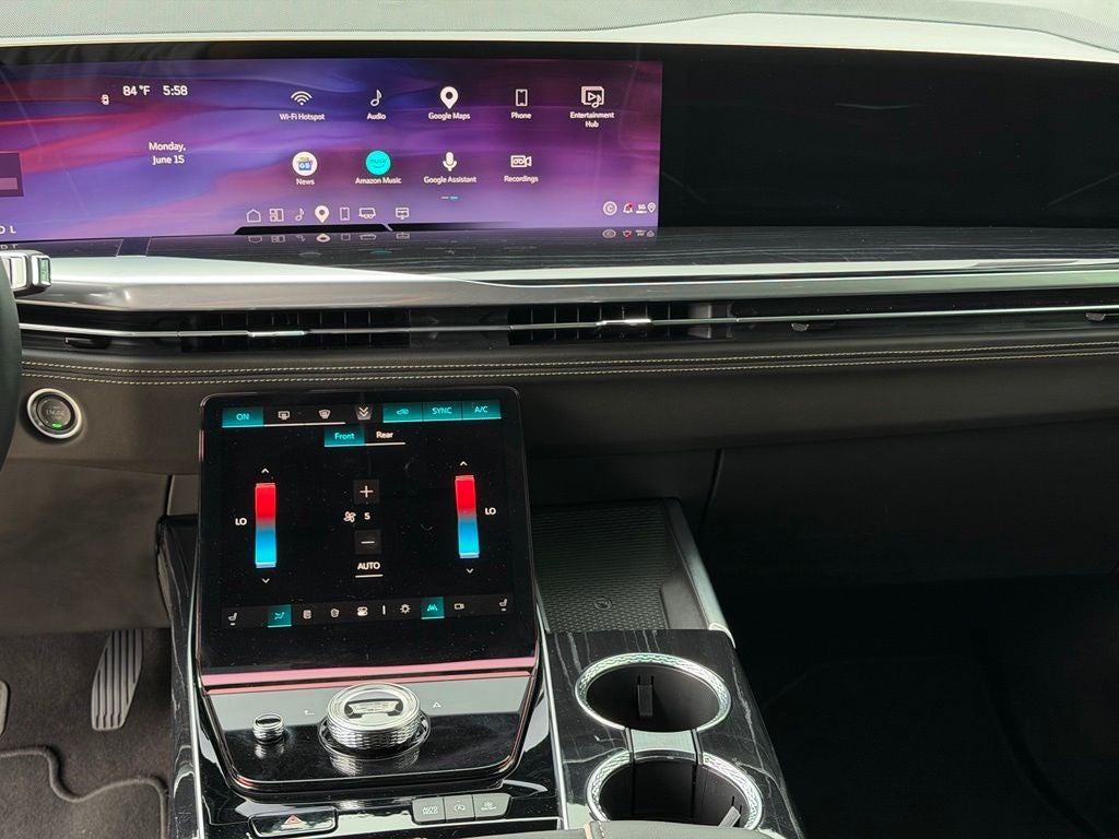 2025 Cadillac Escalade ESV Sport