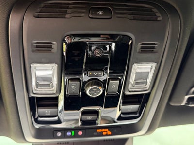 2025 Cadillac Escalade ESV Sport
