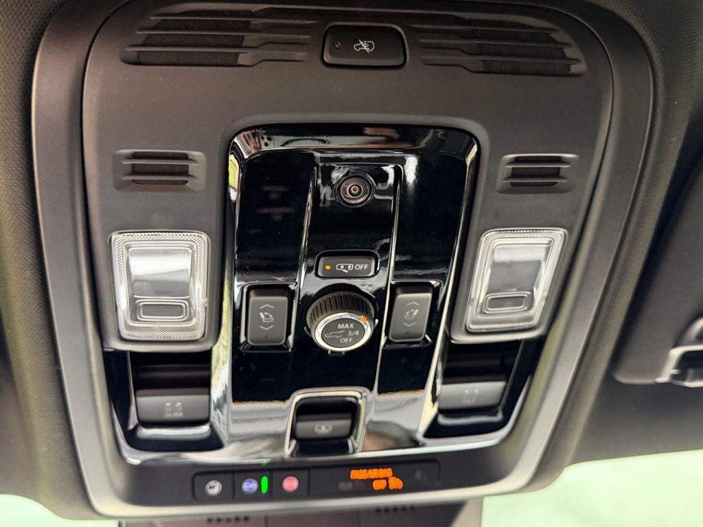 2025 Cadillac Escalade ESV Sport