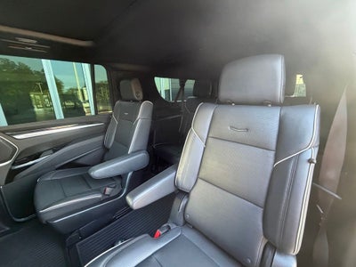 2025 Cadillac Escalade ESV Sport