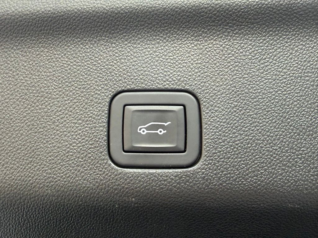 2025 Cadillac Escalade ESV Sport