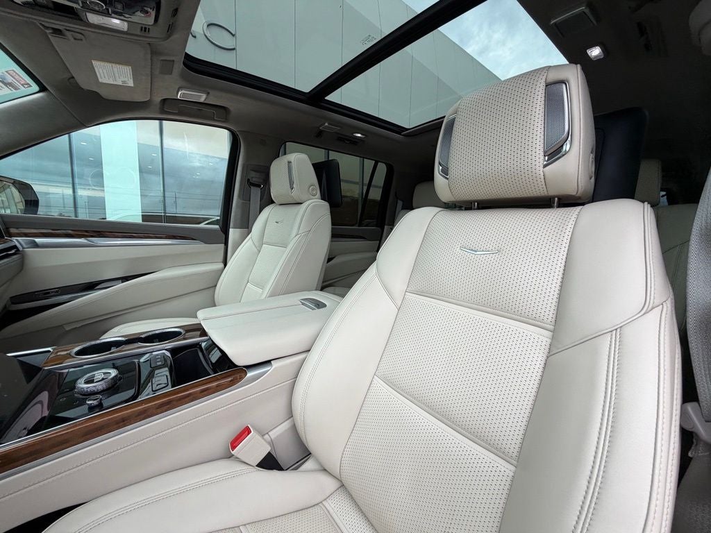 2025 Cadillac Escalade ESV Sport Platinum