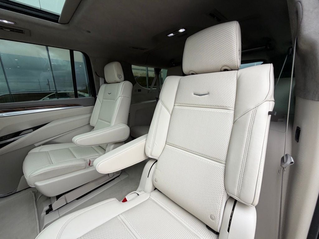 2025 Cadillac Escalade ESV Sport Platinum