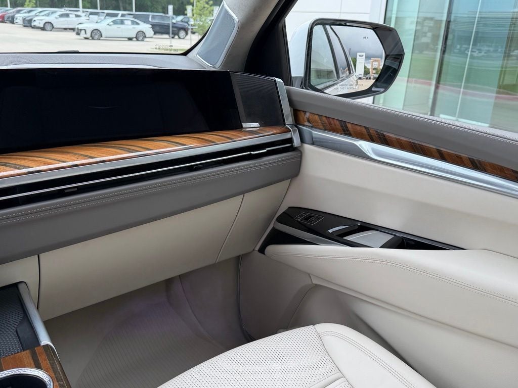 2025 Cadillac Escalade ESV Sport Platinum