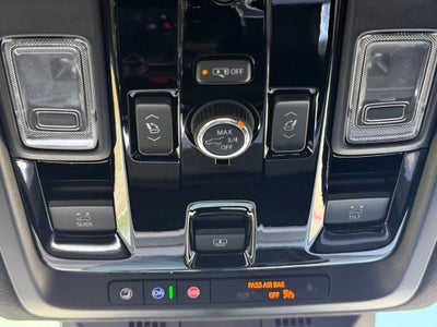 2025 Cadillac Escalade ESV V-Series
