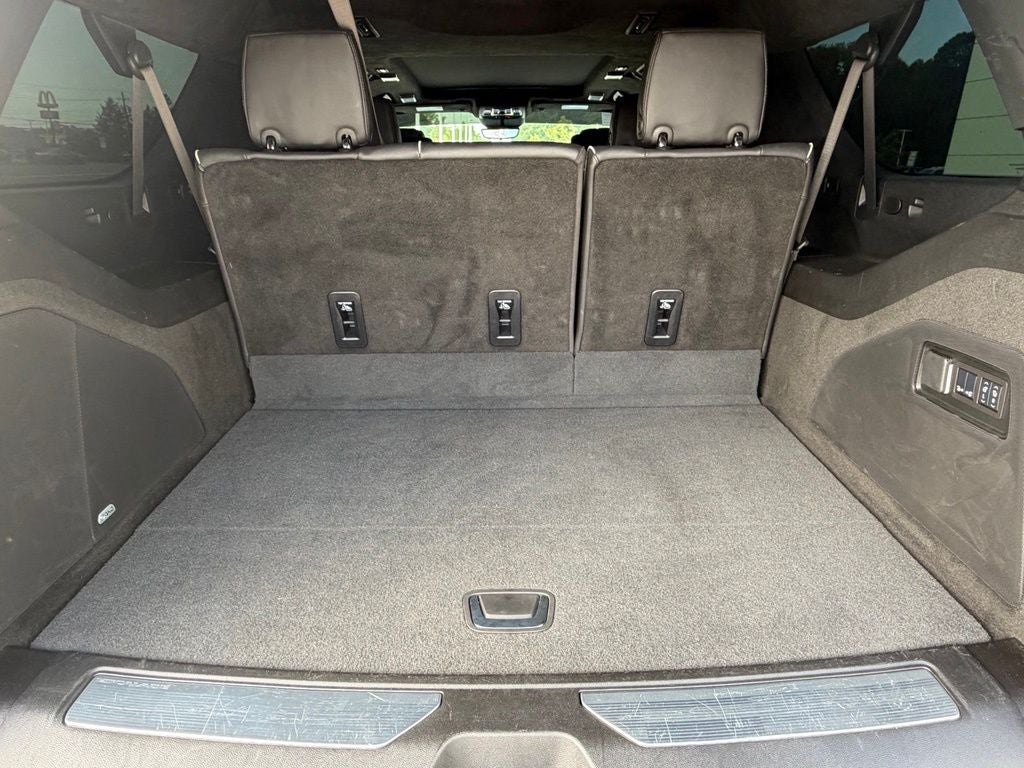 2025 Cadillac Escalade ESV V-Series