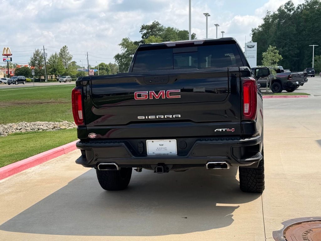 2022 GMC Sierra 1500 Limited AT4