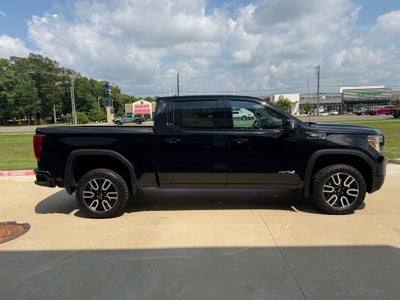 2022 GMC Sierra 1500 Limited AT4