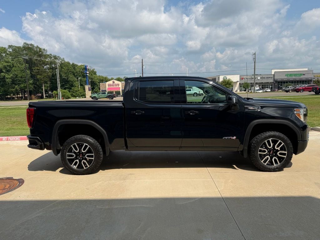 2022 GMC Sierra 1500 Limited AT4