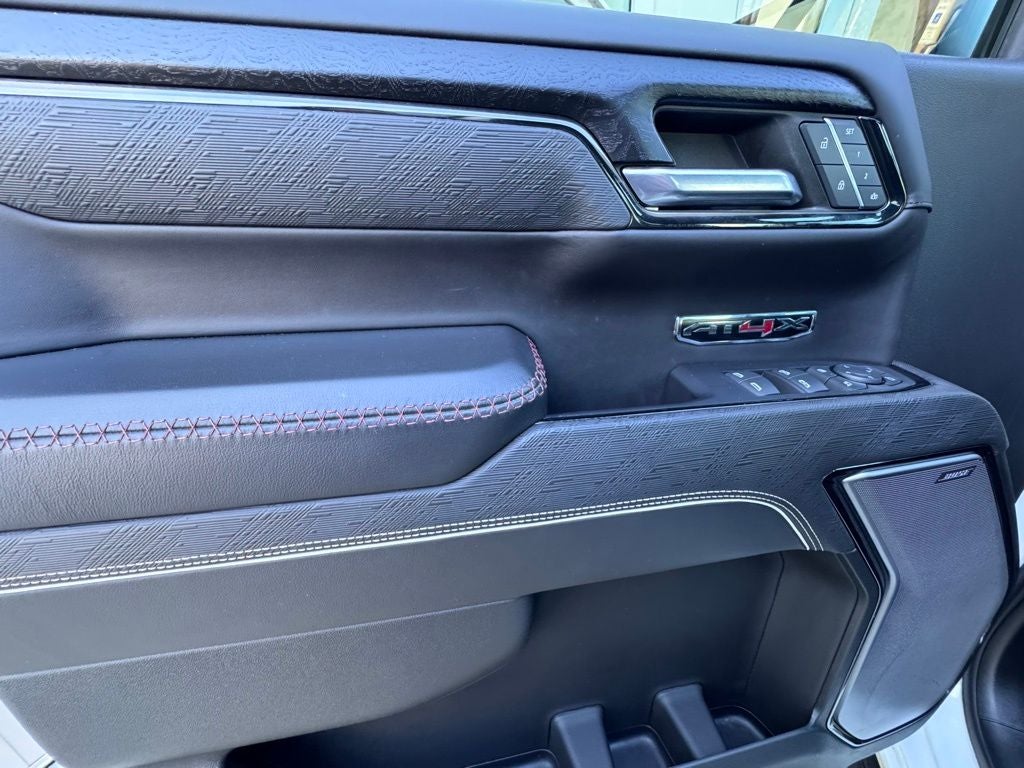 2023 GMC Sierra 1500 AT4X