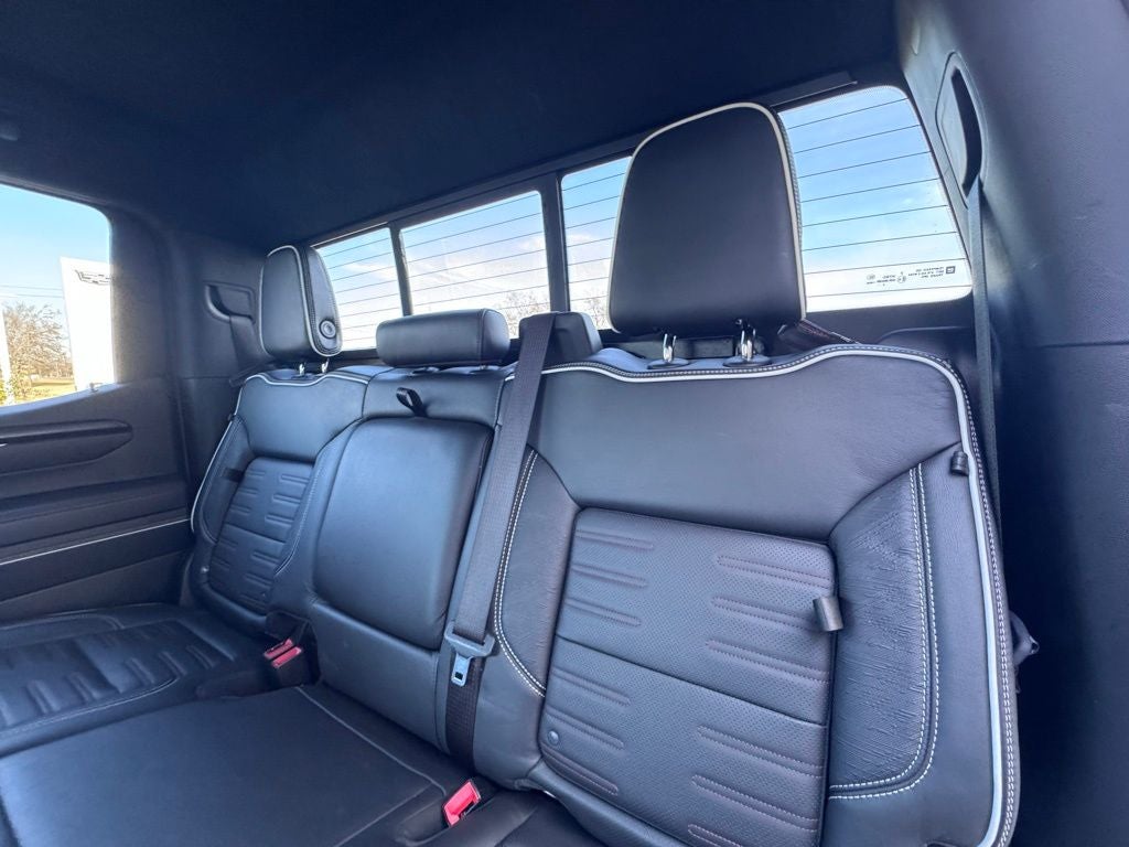 2023 GMC Sierra 1500 AT4X