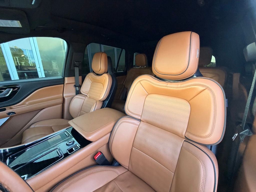 2025 Lincoln Aviator Black Label