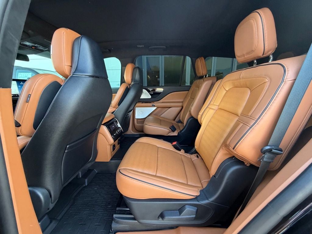 2025 Lincoln Aviator Black Label