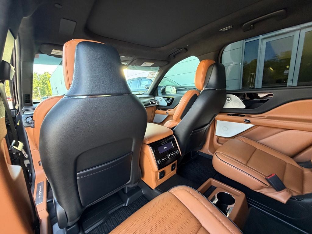 2025 Lincoln Aviator Black Label
