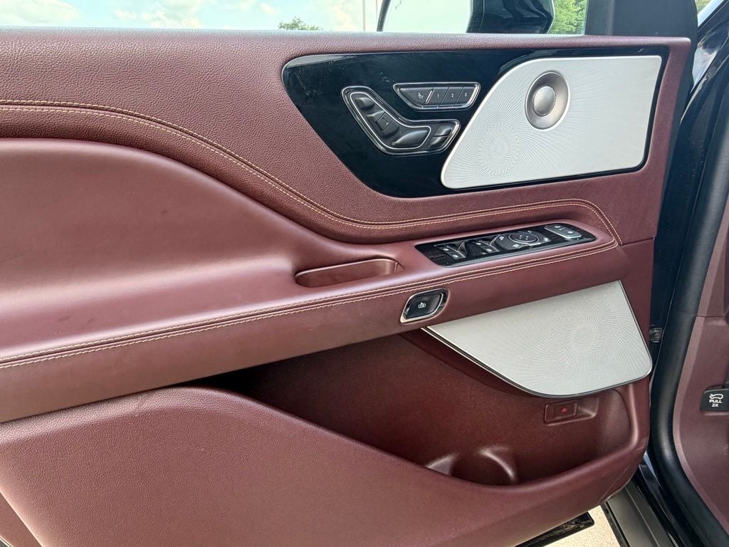 2024 Lincoln Aviator Black Label