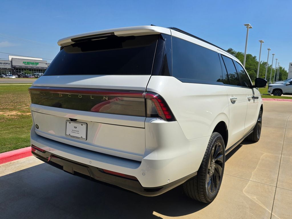 2025 Lincoln Navigator L Reserve