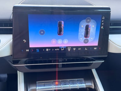 2024 Lincoln Nautilus Black Label