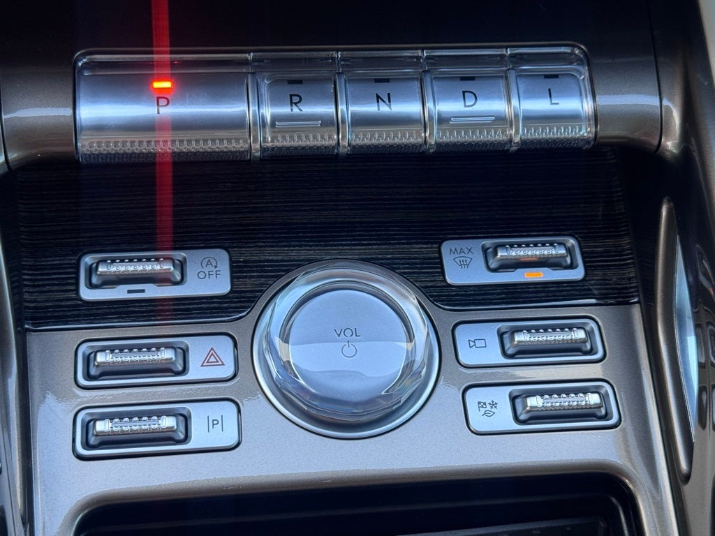 2024 Lincoln Nautilus Black Label