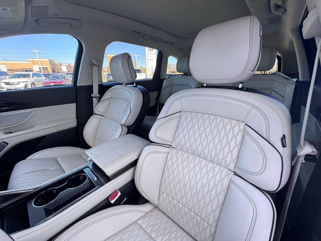 2024 Lincoln Nautilus Black Label