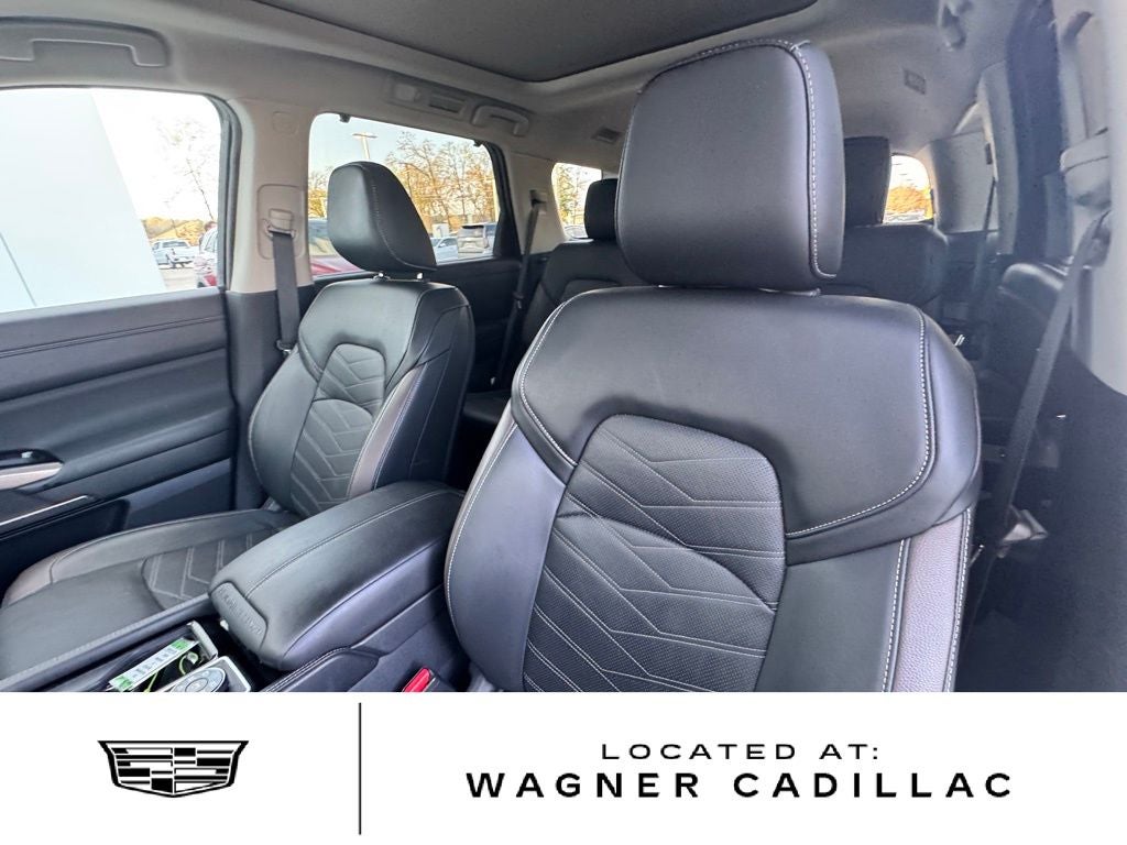 2024 Nissan Pathfinder Platinum