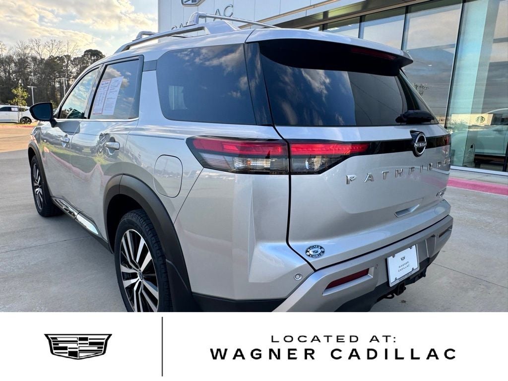 2024 Nissan Pathfinder Platinum