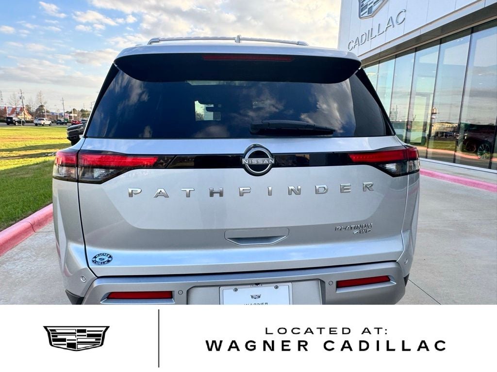 2024 Nissan Pathfinder Platinum