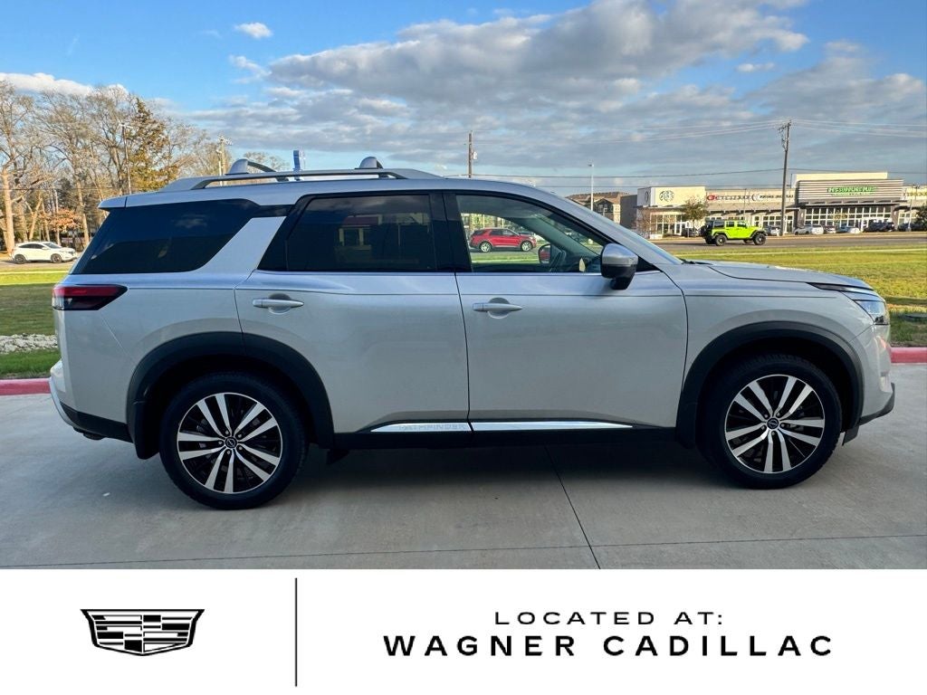 2024 Nissan Pathfinder Platinum