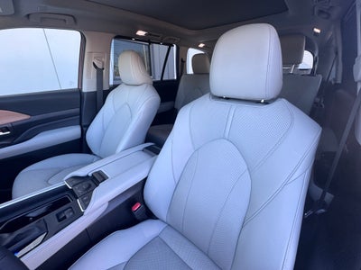 2024 Toyota Grand Highlander Limited