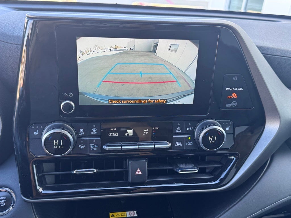 2023 Toyota Highlander L