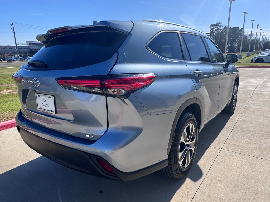 2023 Toyota Highlander L