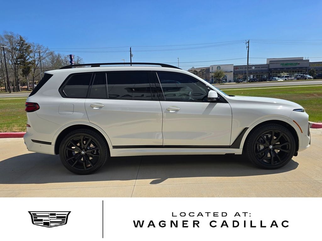 2024 BMW X7 xDrive40i