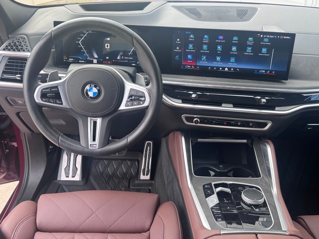 2025 BMW X6 M60i