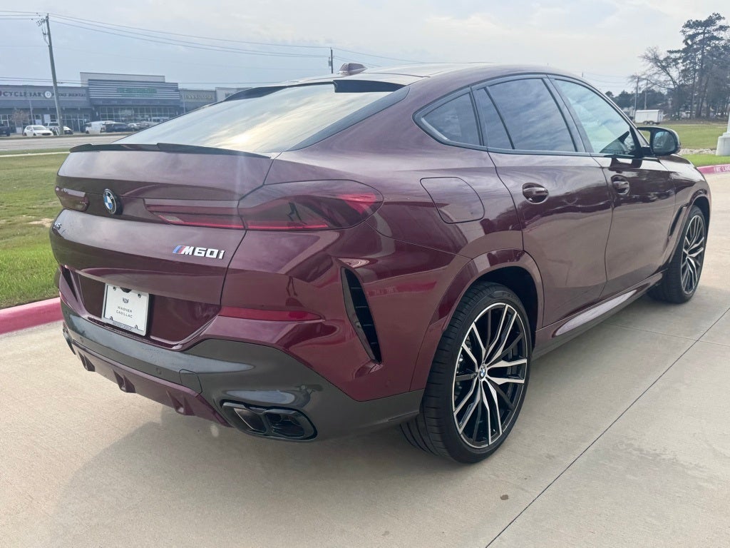 2025 BMW X6 M60i
