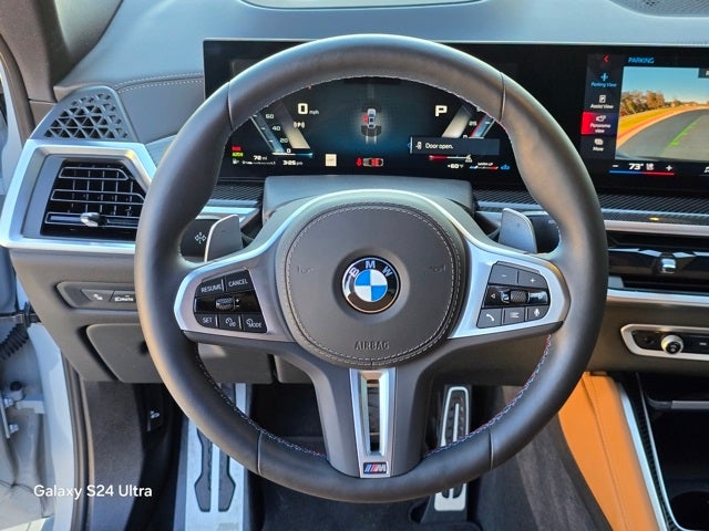 2025 BMW X6 M60i