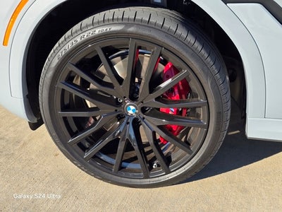 2025 BMW X6 M60i