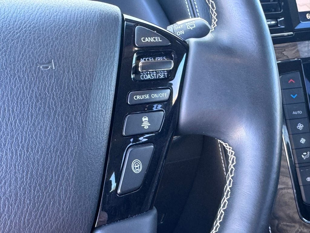 2021 INFINITI QX80 Premium Select