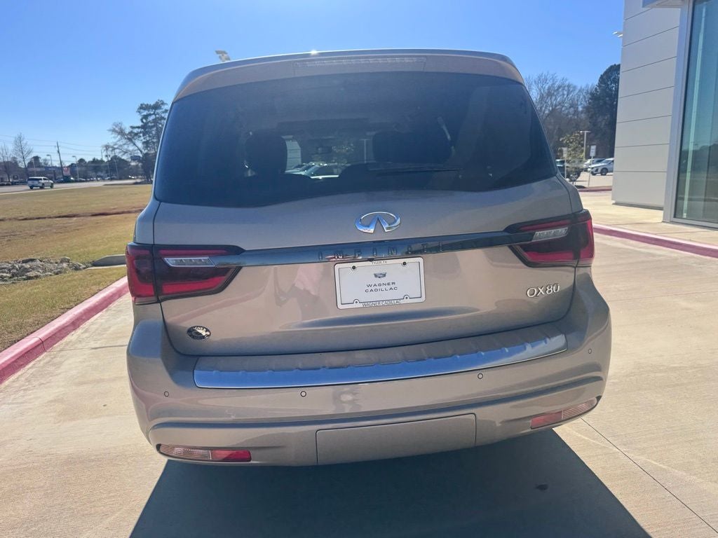 2021 INFINITI QX80 Premium Select