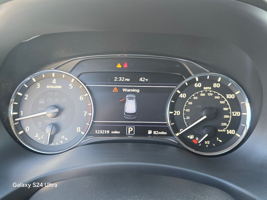 2021 INFINITI QX80 LUXE