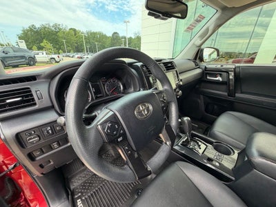 2020 Toyota 4Runner Venture